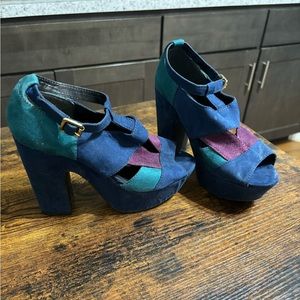 Platform heels size 6.5